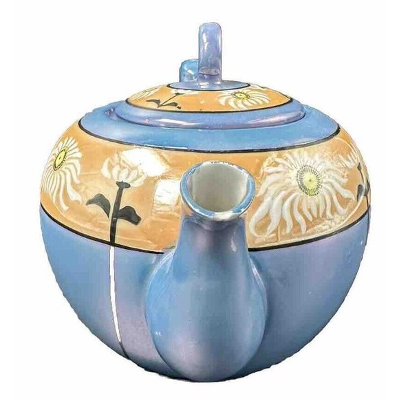 Vintage Lusterware Iridescent Hand Painted Floral Teapot with Lid made in Japan - Picture 3 of 12
